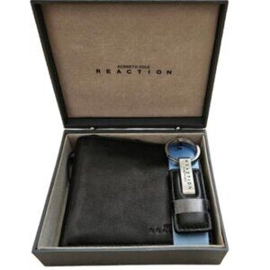 Kenneth Cole Black Leather Wallet & Key Fob/Chain Gift Set
